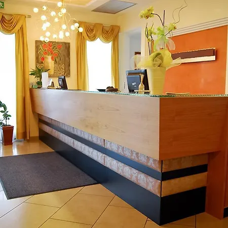 Hotel Ristorante Giada 3*